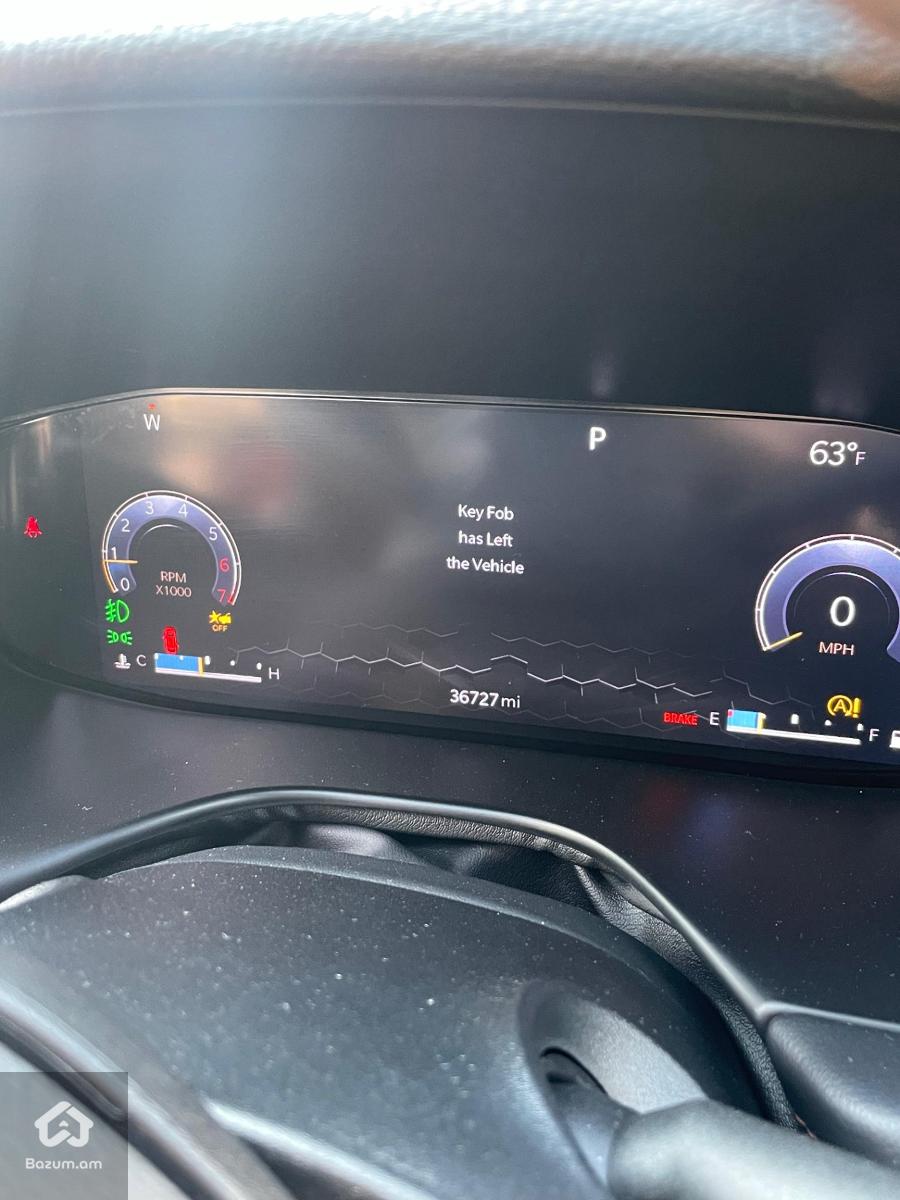 Jeep Compass  - image 8