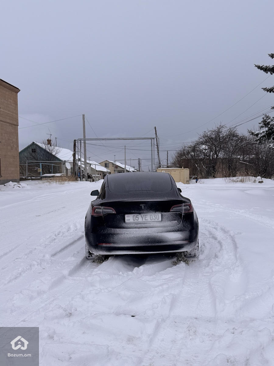 PERFORMANCE  - image 8