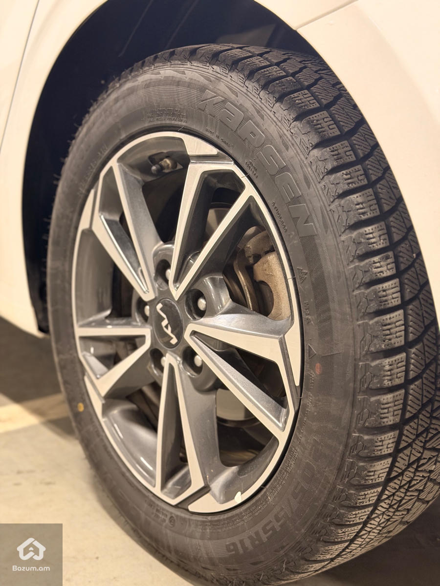 Kia Forte 2022 - image 10