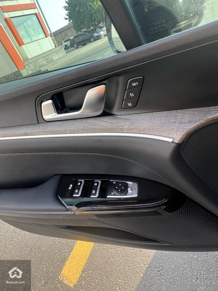 KIA K5 GT LINE - image 28