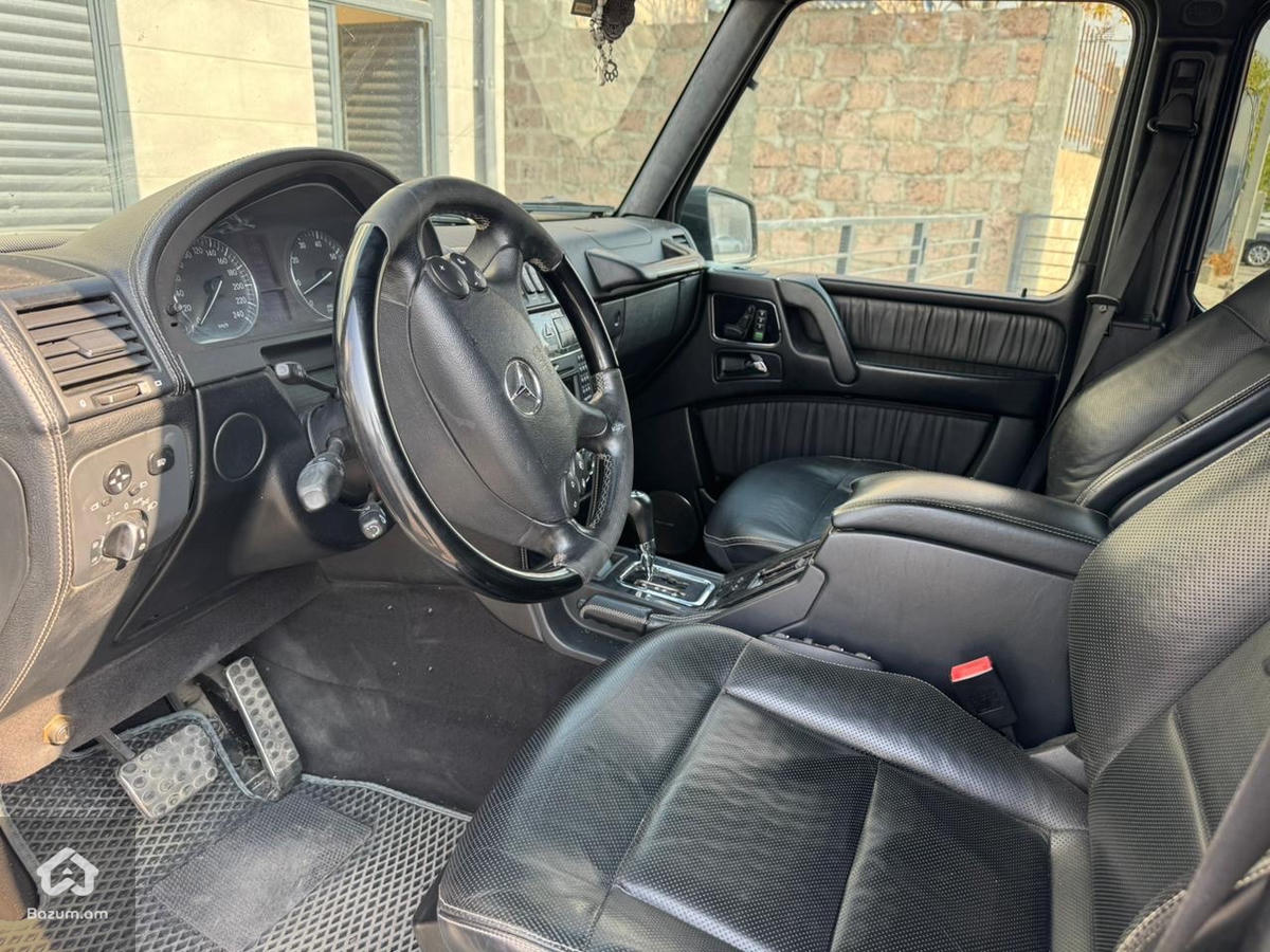 Mercedes-Benz G500  - image 9