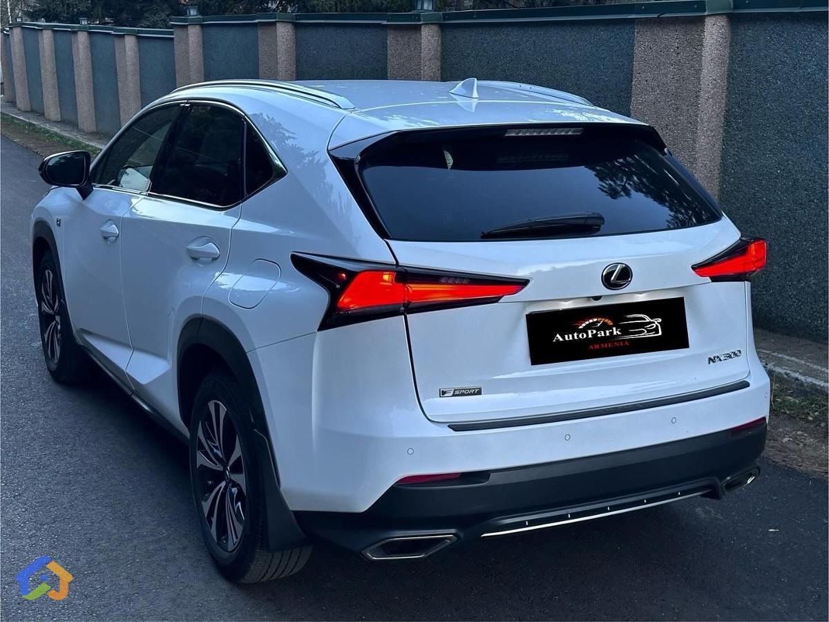 Lexus NX300 f-sport 4x4 - image 3