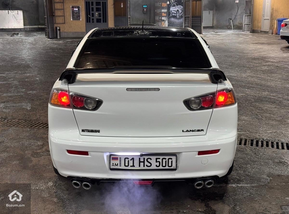 Mitsubishi Lancer - image 10