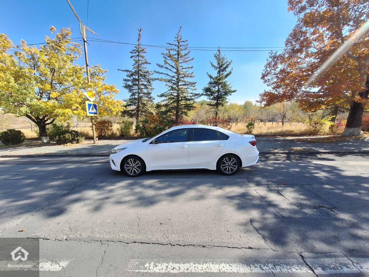 Kia forte - image 12