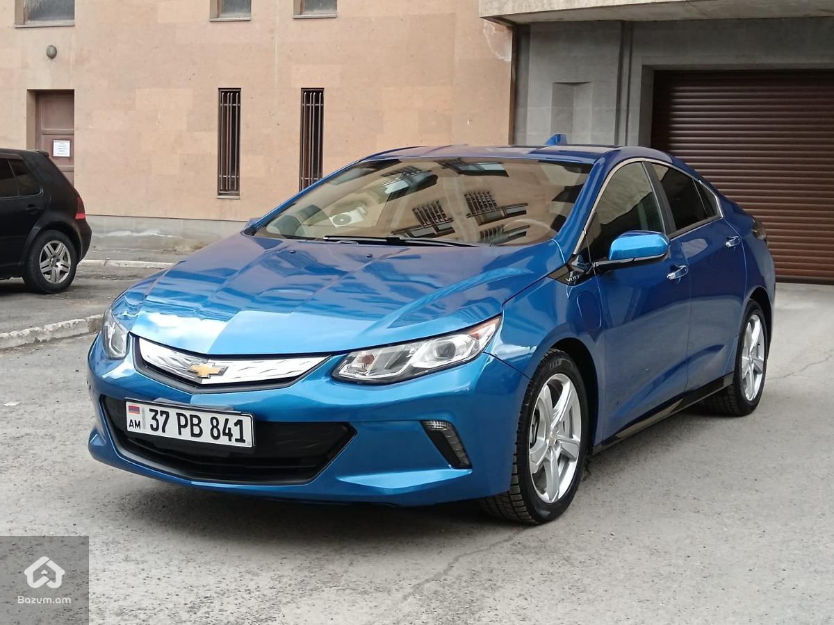 Chevrolet Volt 2 - image 4