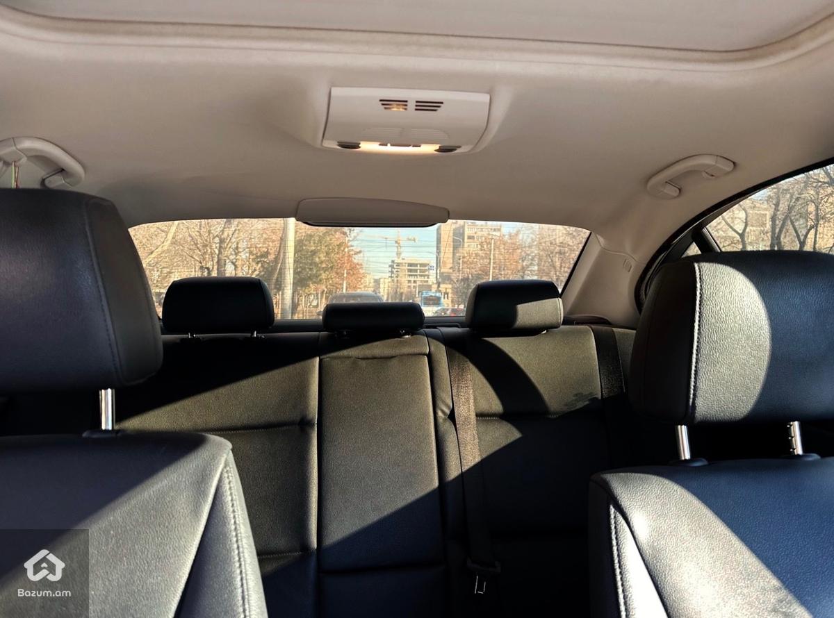 BMW 328i e90 2008  - image 9