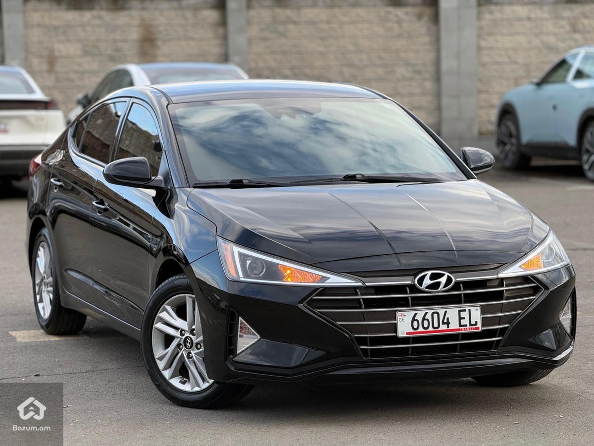 Hyundai Elantra - image 9