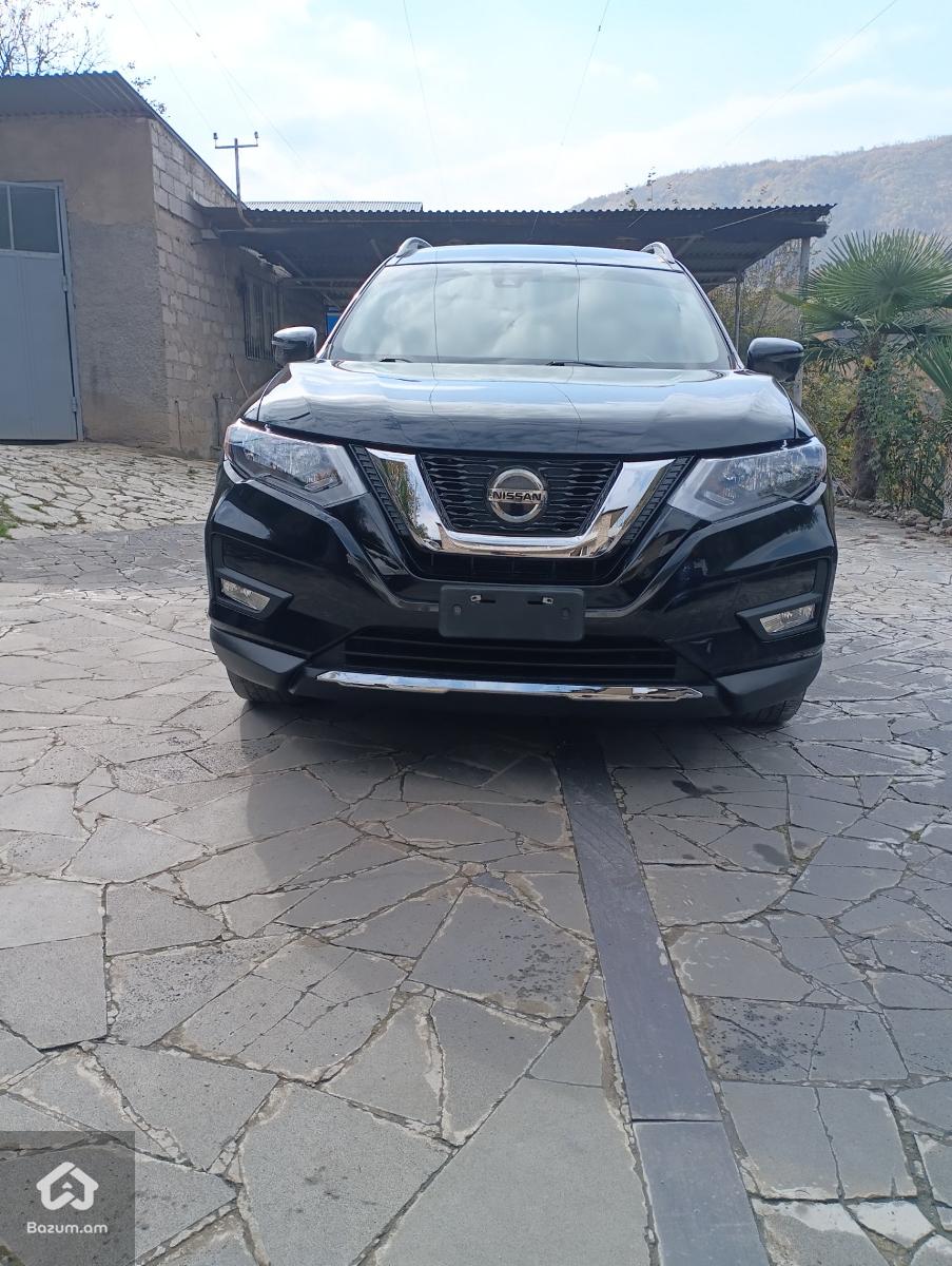 Nissan Rogue SL - image 6