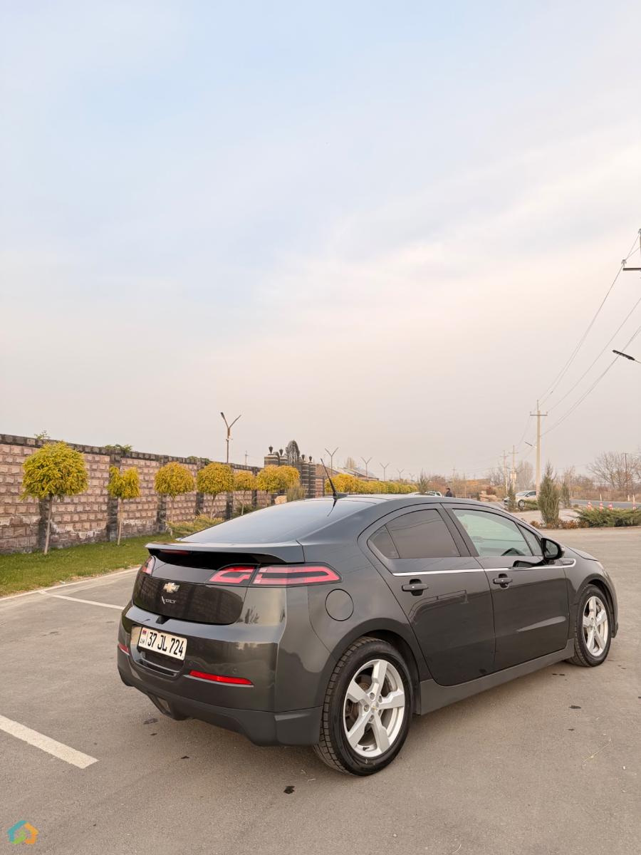 Chevrolet Volt 2014  - image 7