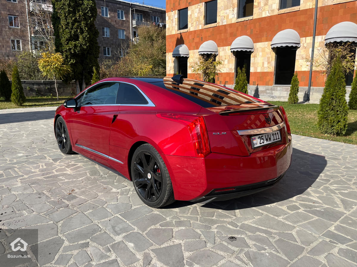 Cadillac ELR  - image 7