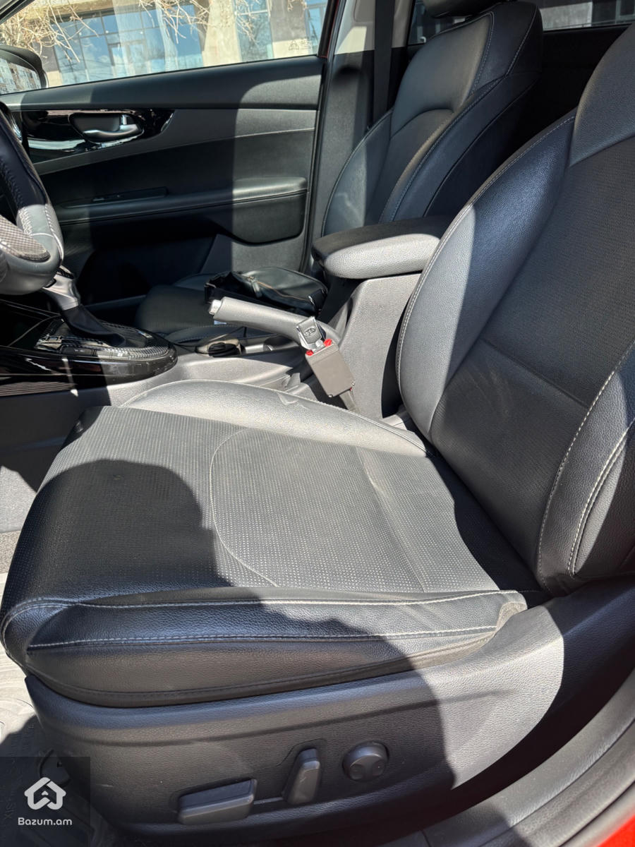 kia forte EX 2018-12 - image 12