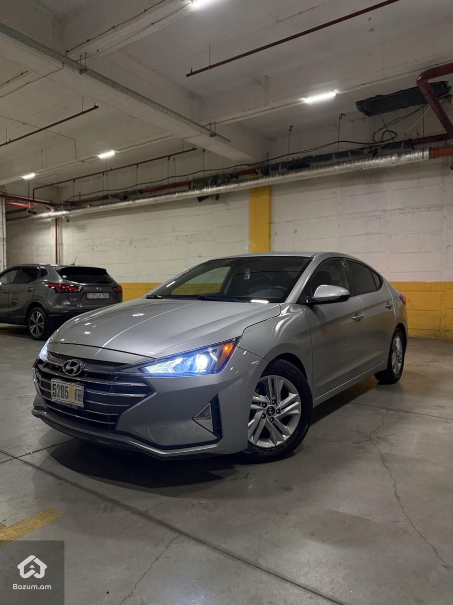 Hyundai Elantra 2020 - image 3
