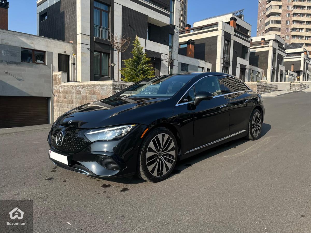 Mercedes Benz EQE - image 3