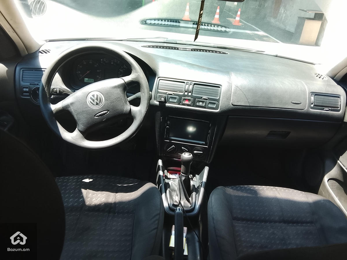 Volkswagen Jetta - image 6