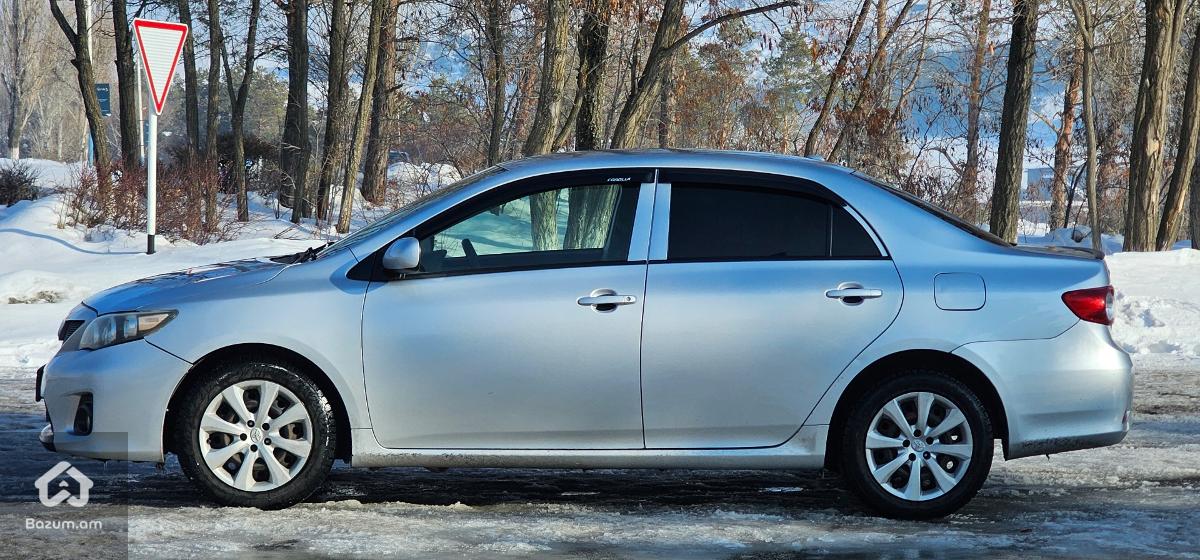 Toyota Corolla  - image 6