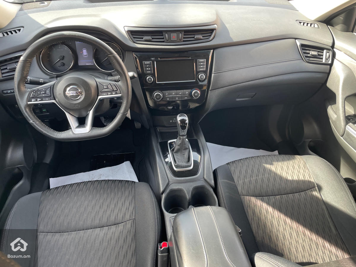 Nissan Rogue Special Edition - image 11
