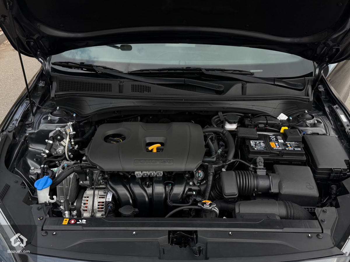 Kia Forte GT-Line Premium - image 18