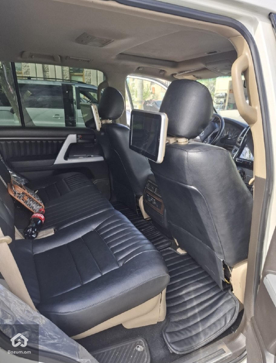 Toyota land cruiser 200 2009թ.  - image 13