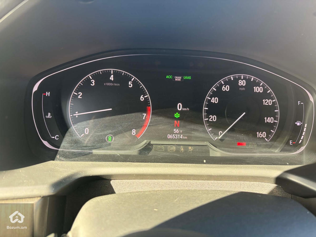 Honda Accord - image 8
