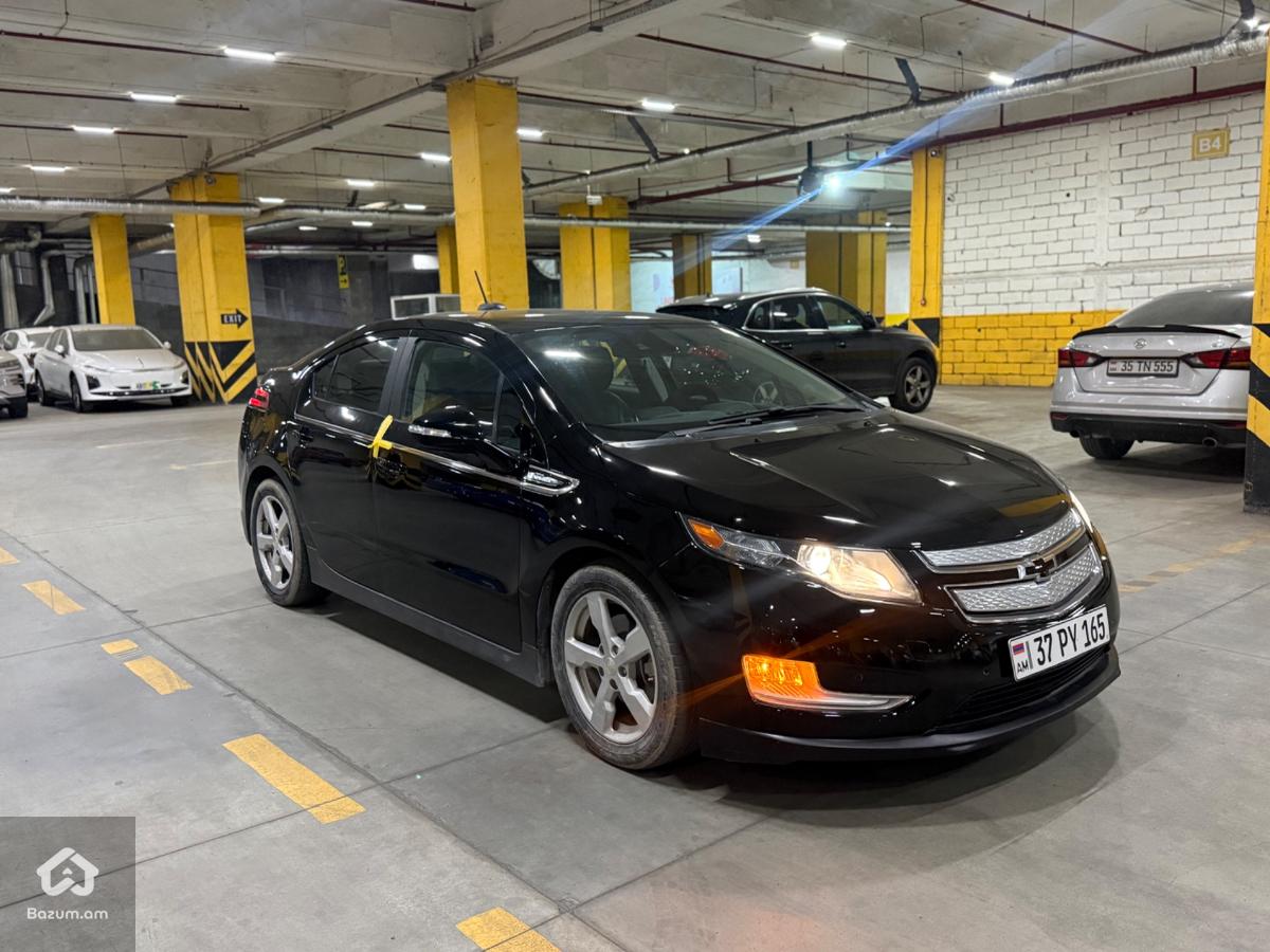 Chevrolet Volt 1 - image 2