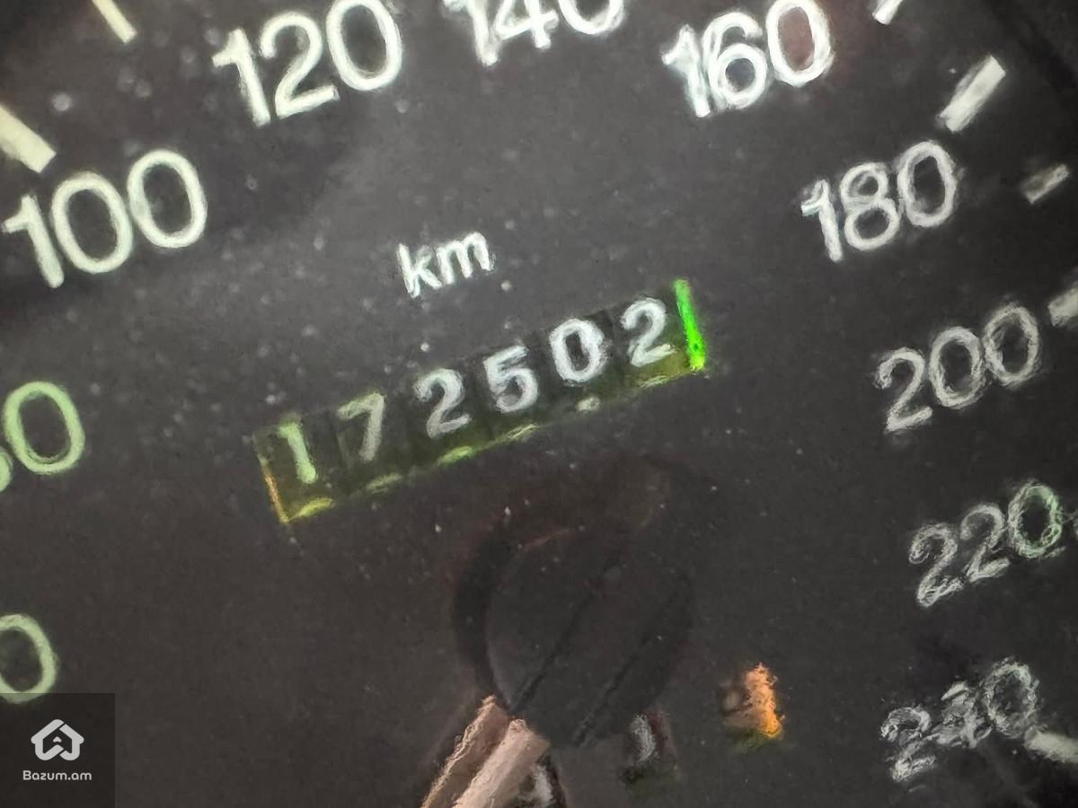 Ford transit - image 7