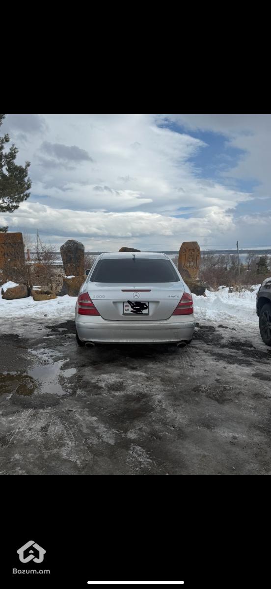 Mercedes-benz - image 7