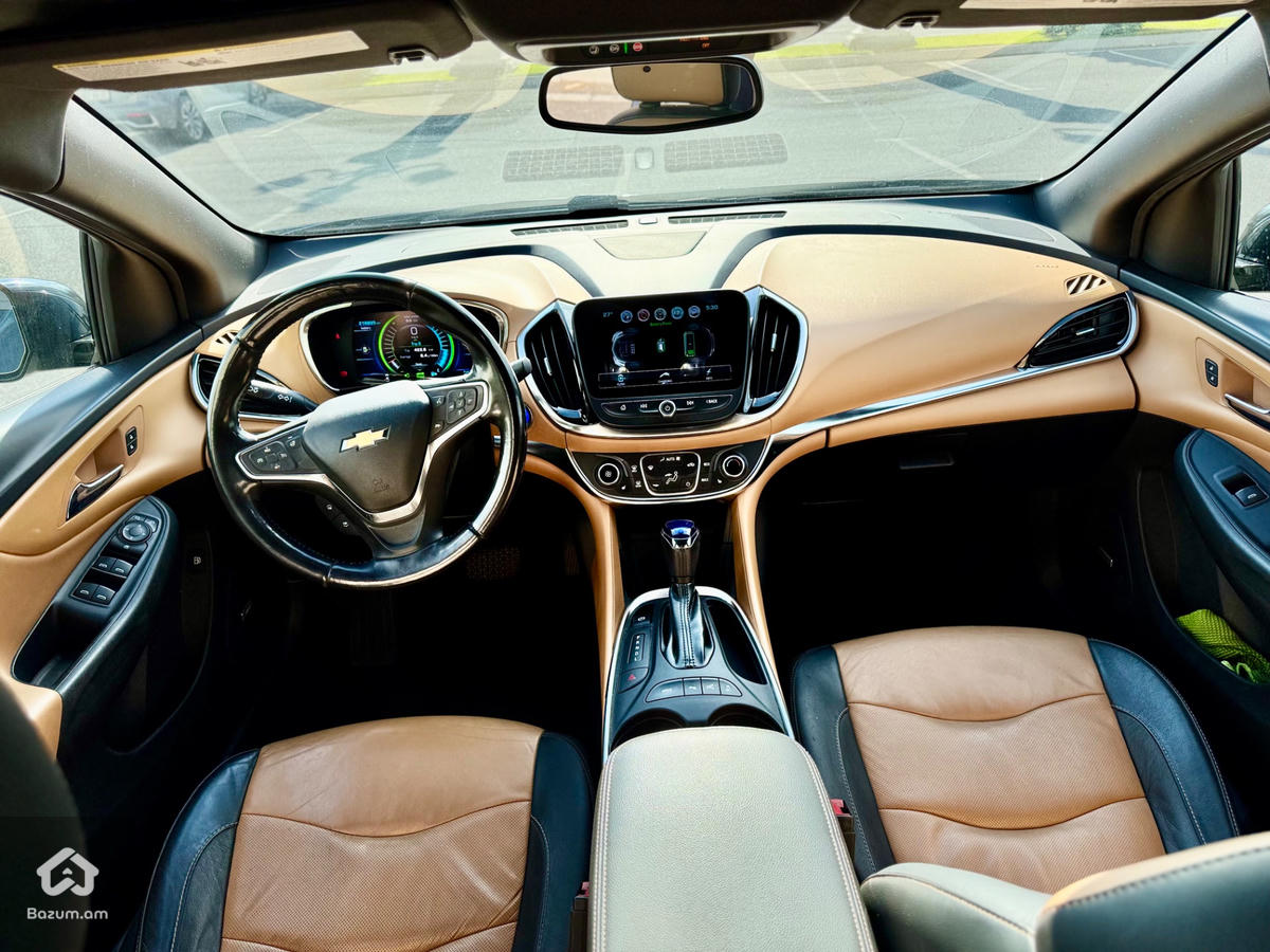 Chevrolet Volt 2 - image 9