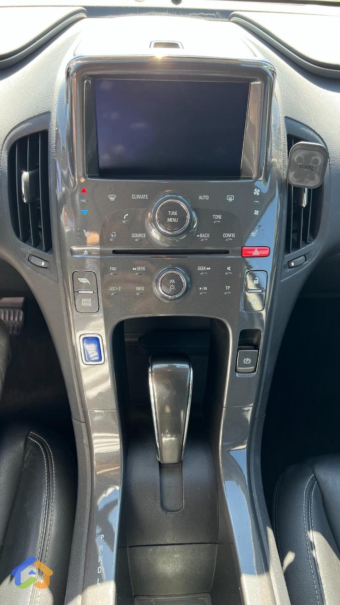 Chevrolet - image 10