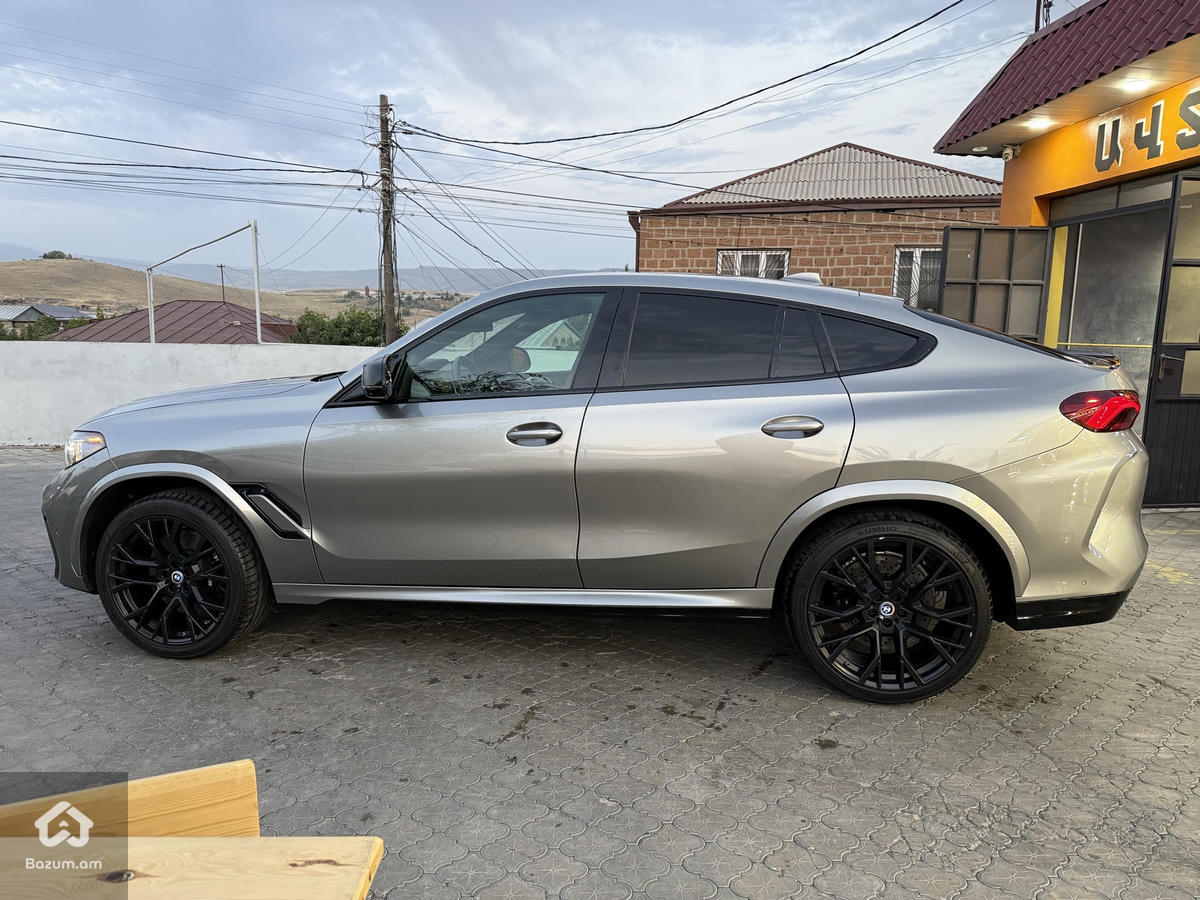 BMW  X_ M Competition  - image 14