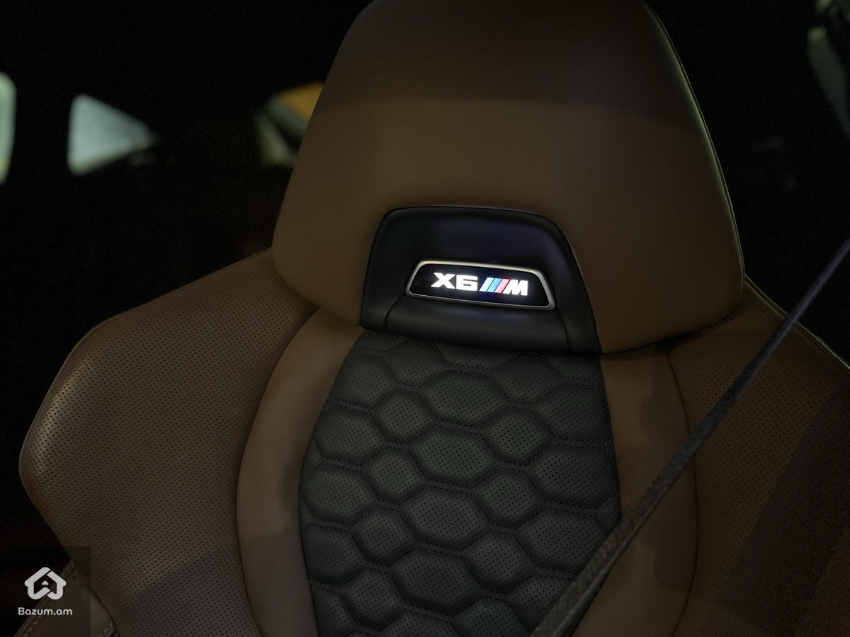 BMW  X_ M Competition  - image 10