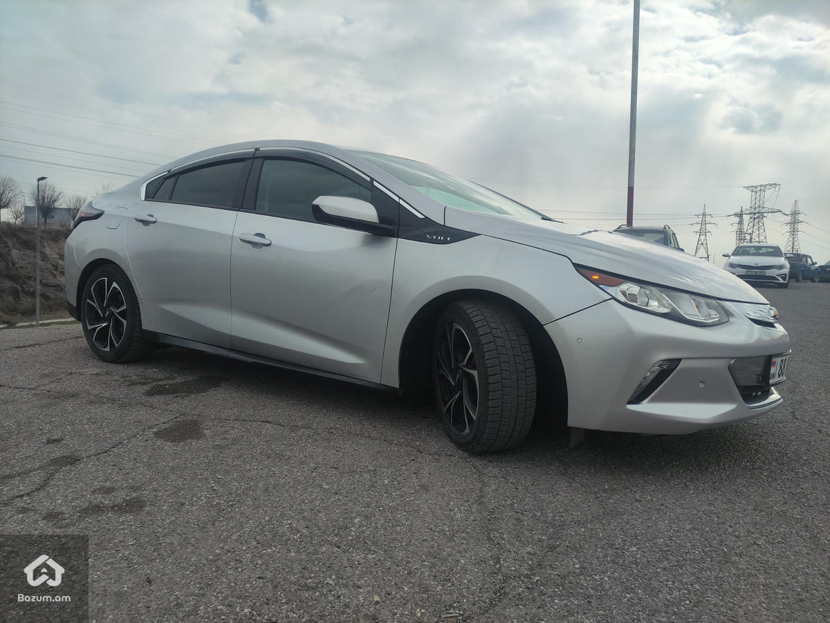 Chevrolet Volt 2  - image 3