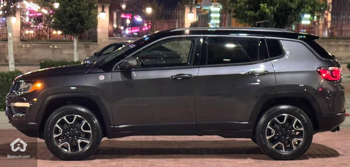 Jeep Compass Trailhawk  - image 9