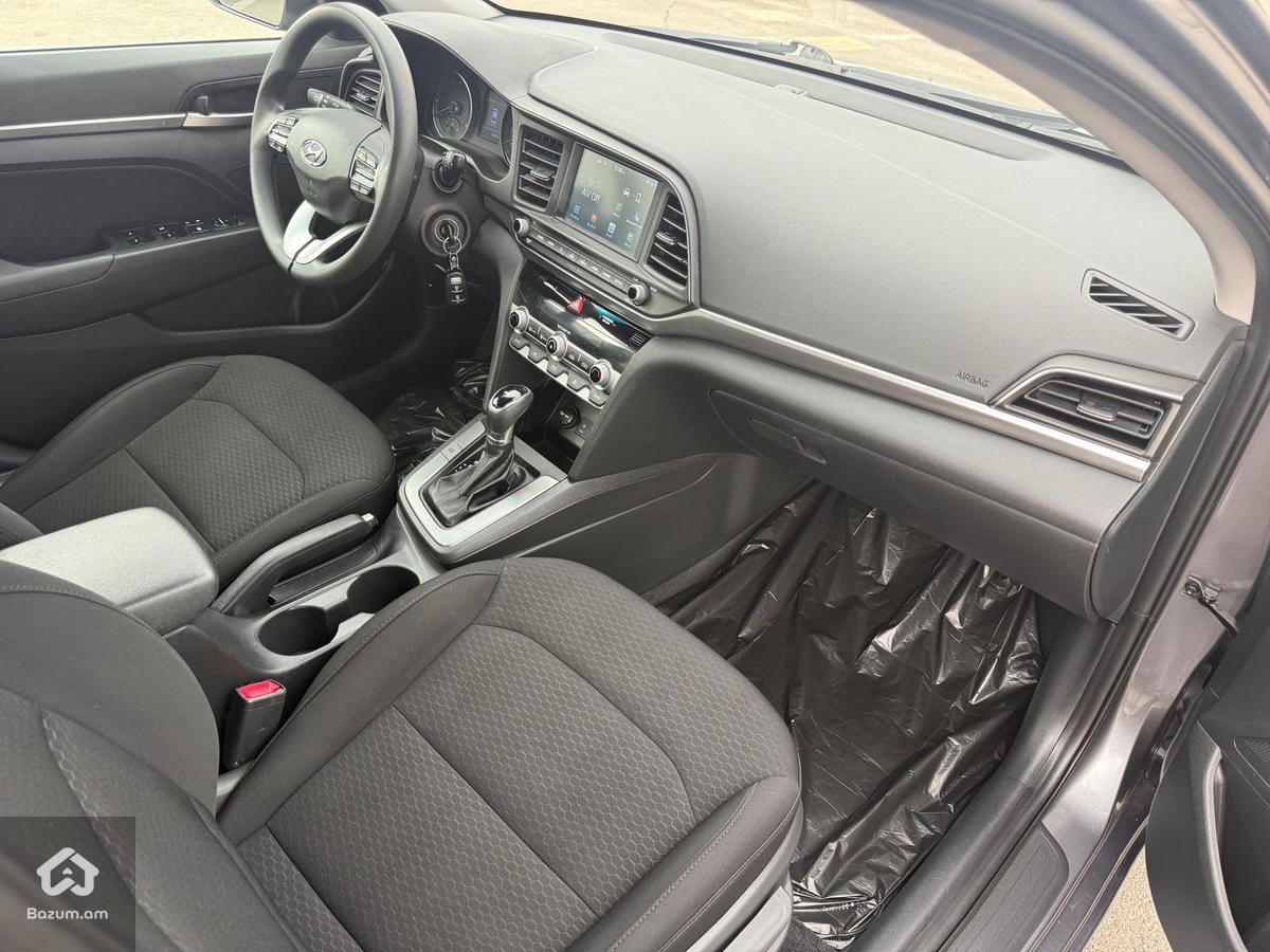 Hyundai - image 25