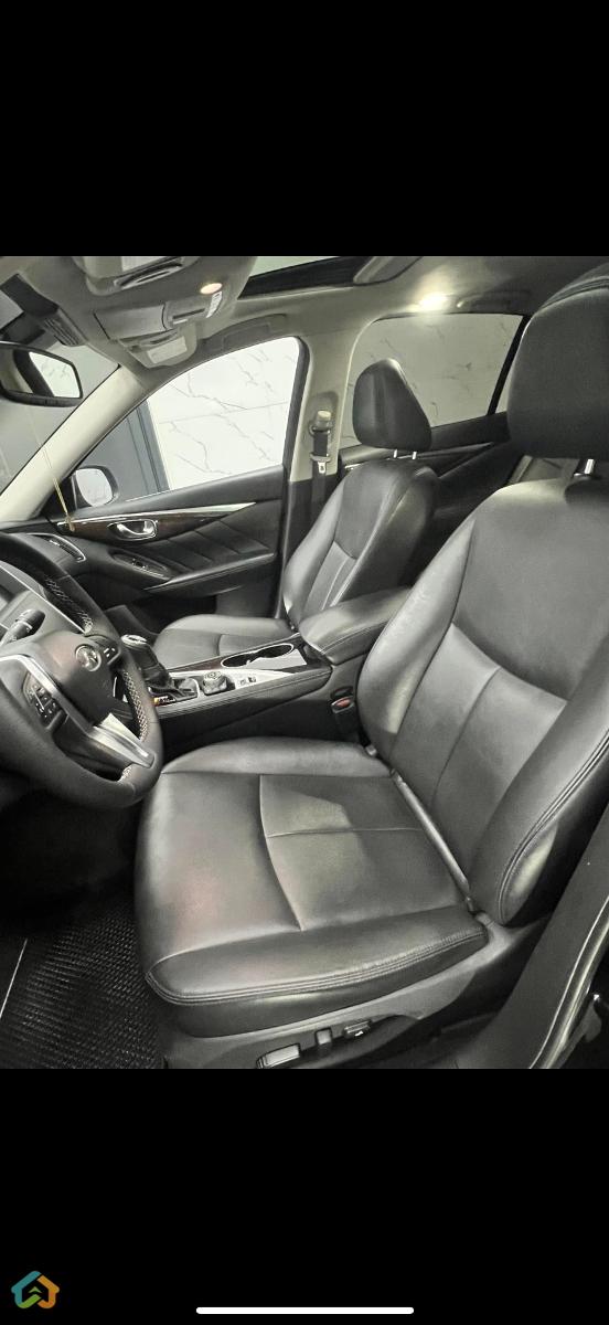 Infiniti Q50 Luxe - image 9