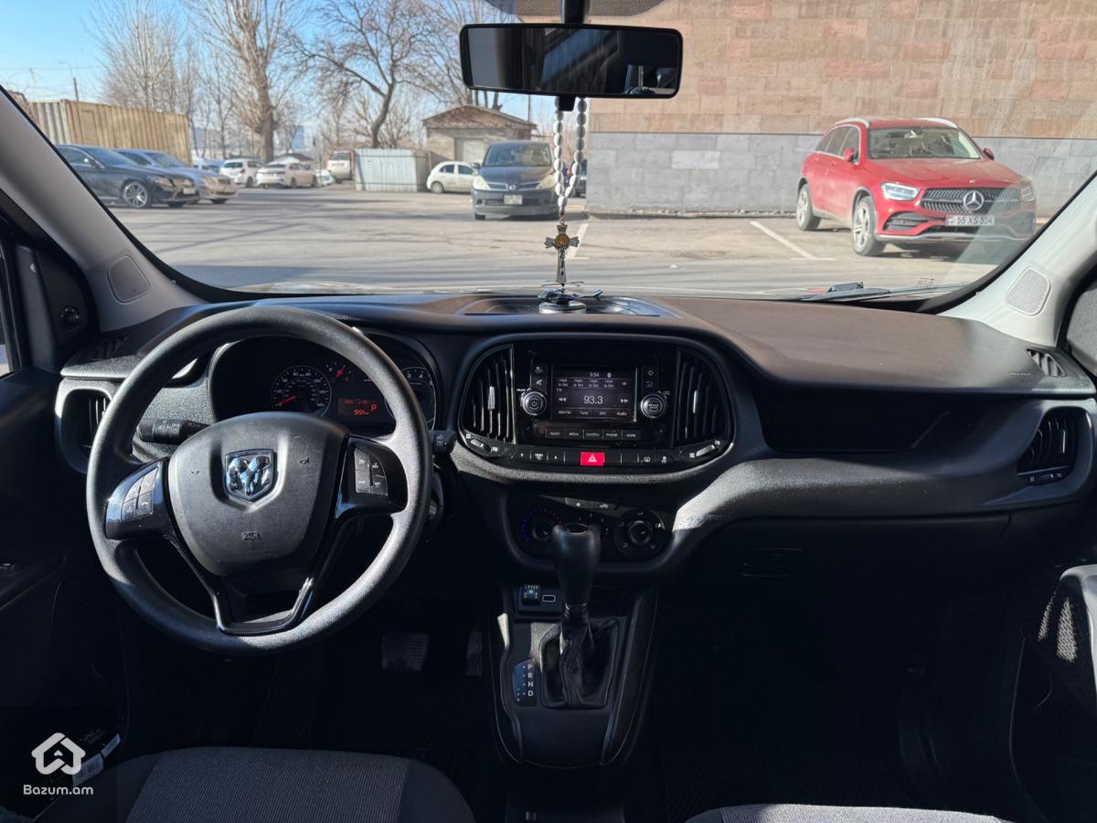 Ram Promaster City - image 10