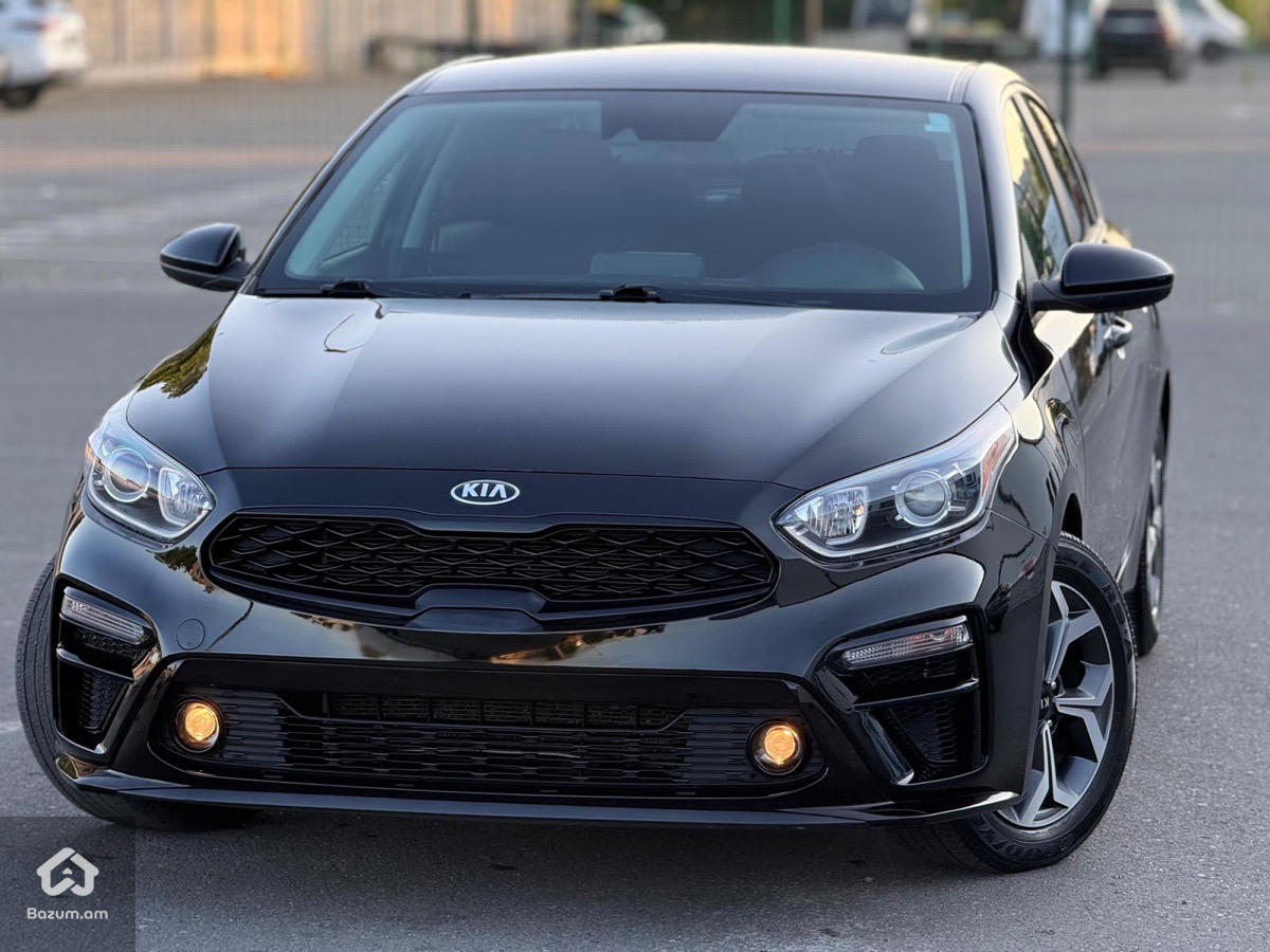 Kia Forte - image 16