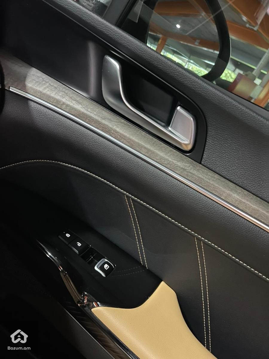 Kia K5 HYBRID - image 38