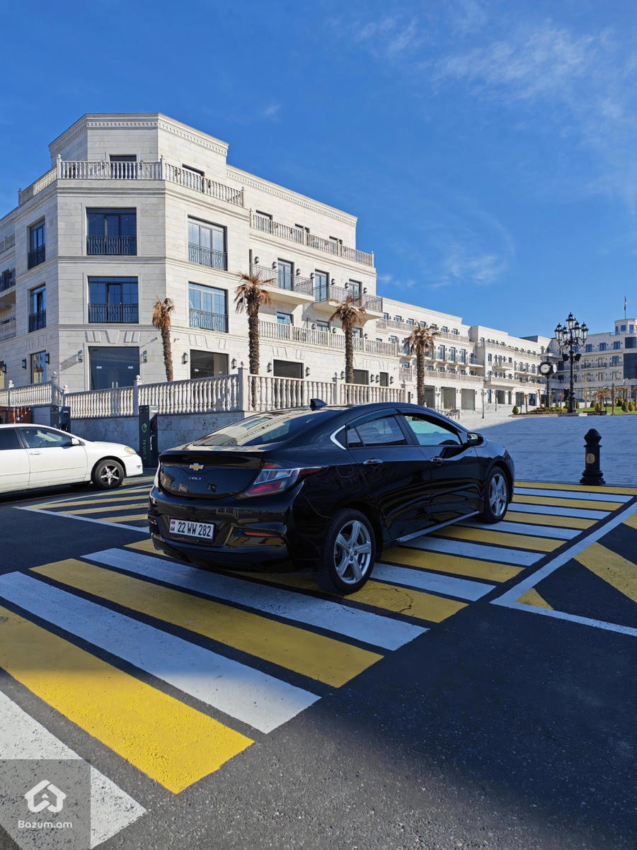 Chevrolet Volt 2 LT - image 5