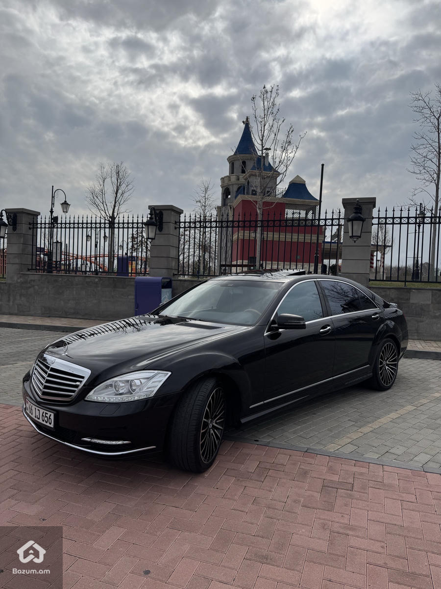 Mercedes Benz S550 - image 8