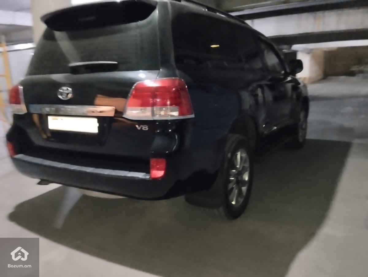 Վաճառվում է ՏՈՅՈՏԱ ԼԱՆԴ ԿՌԱՈՒԶԵՌ 200 - image 11