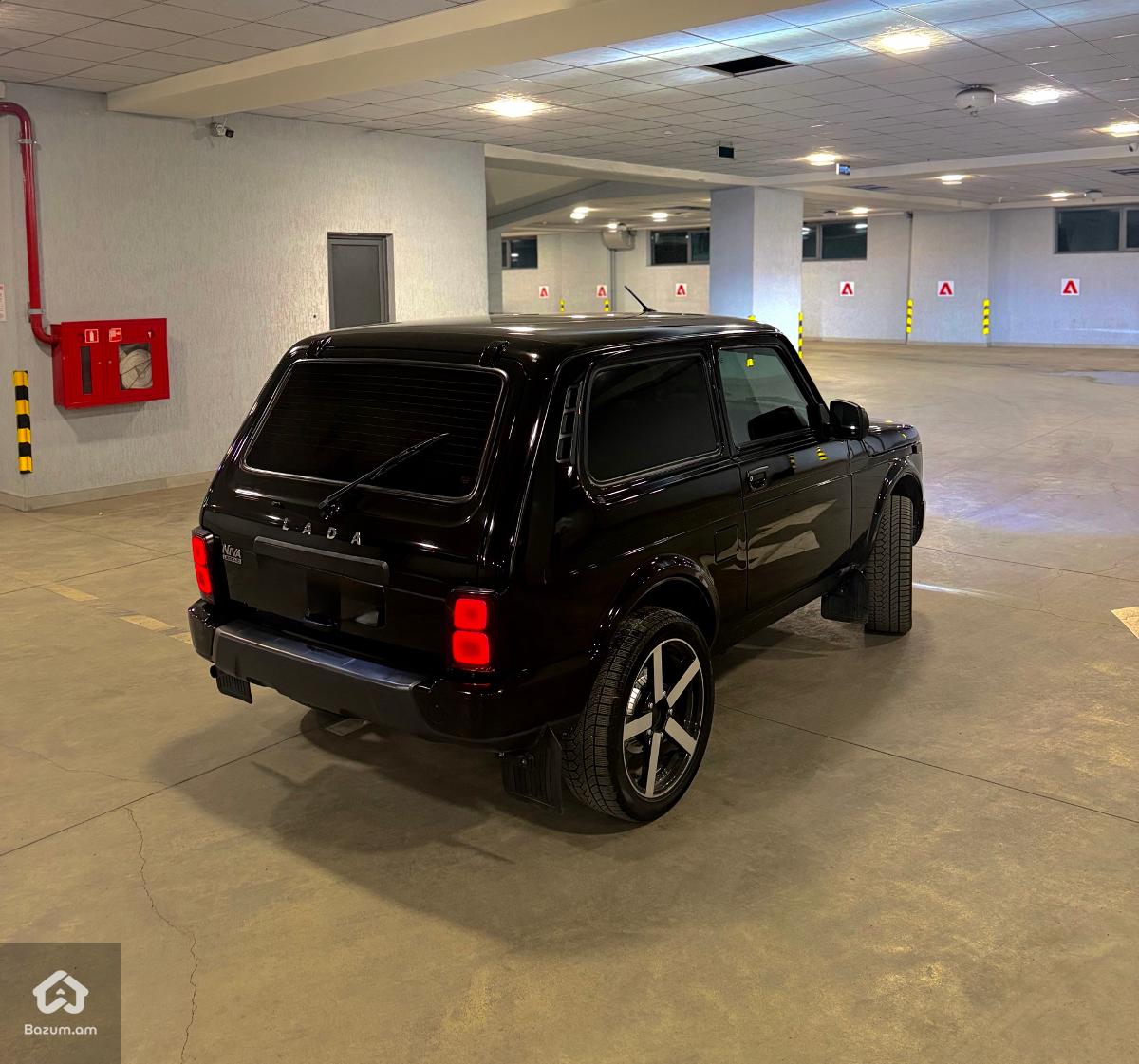 Niva legend black 23-24 - image 3