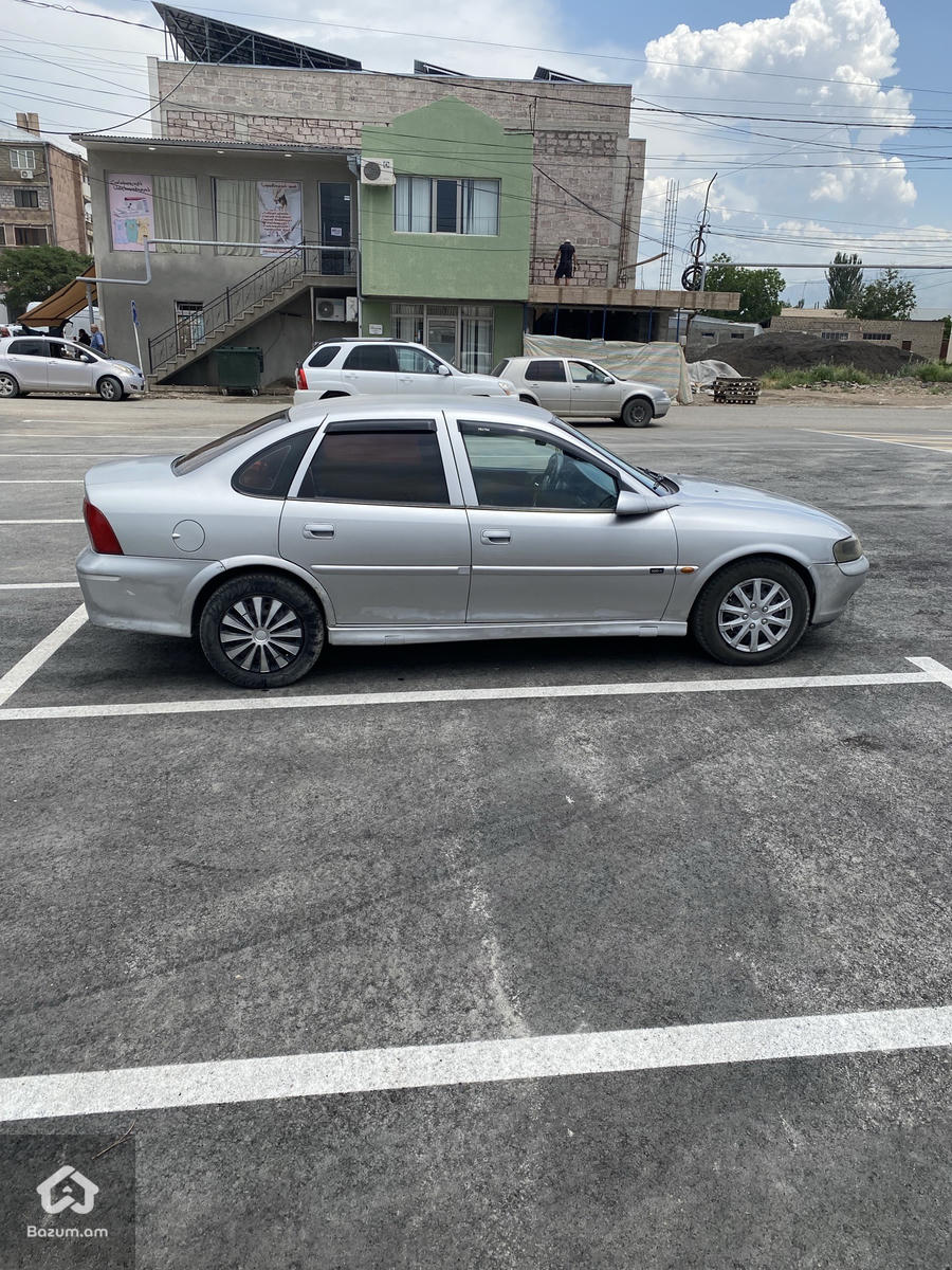 Opel vectra b - image 2