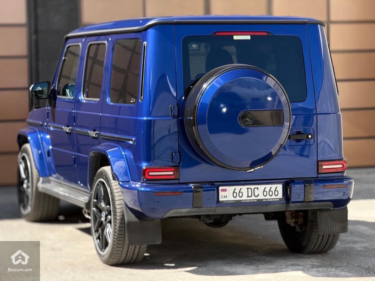 Mercedes Benz G550 - image 5