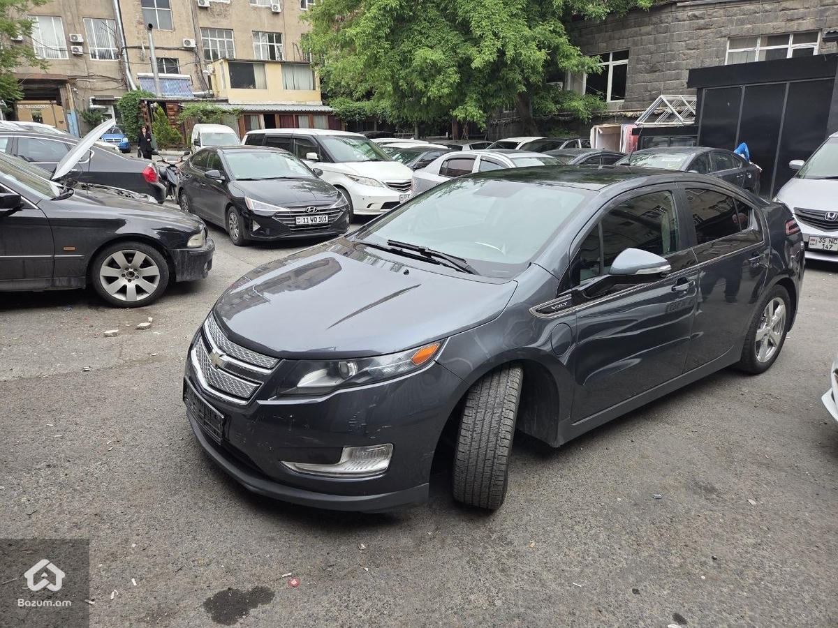 Chevrolet Volt - image 3