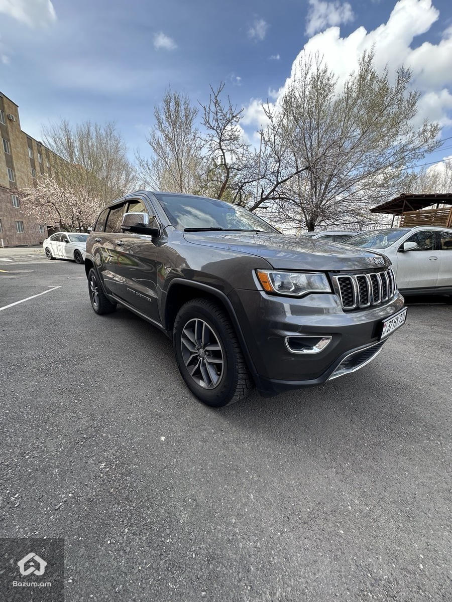 Jeep Grand Cherokee Limited - image 2