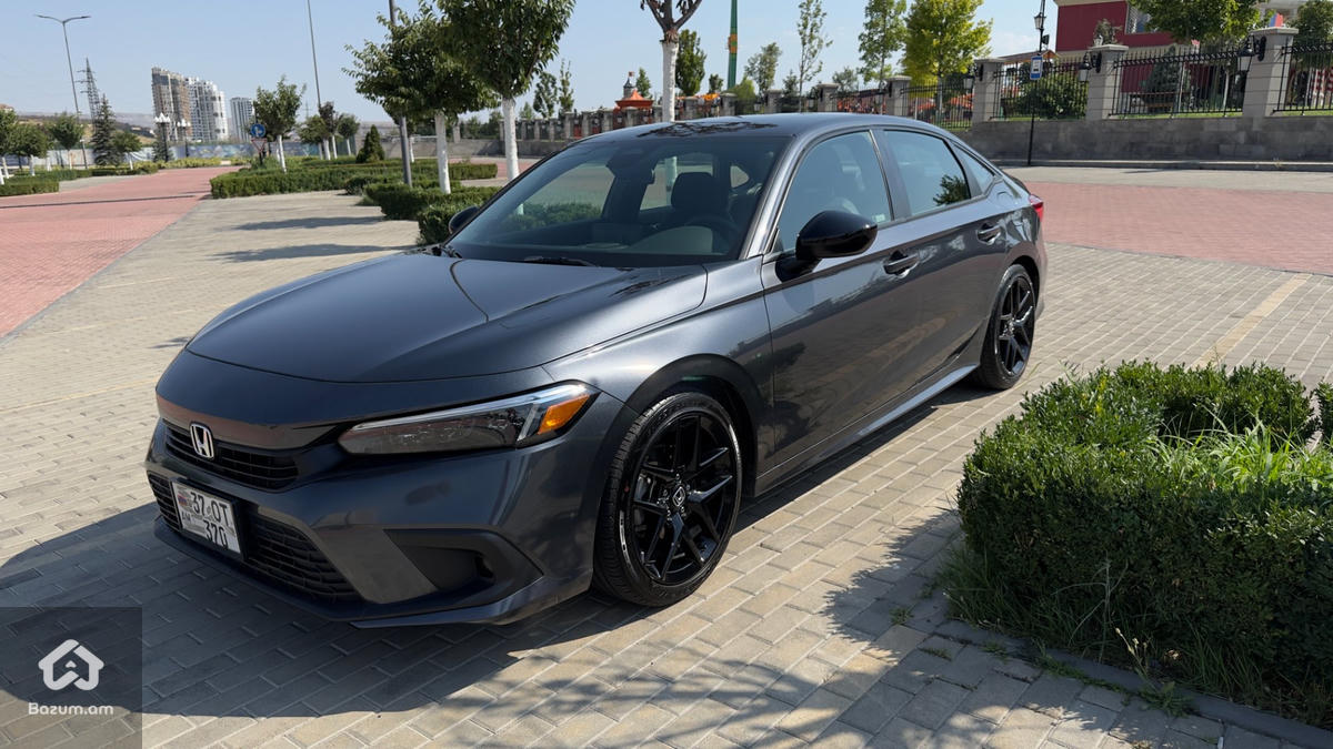 Honda Civic Sport - image 6