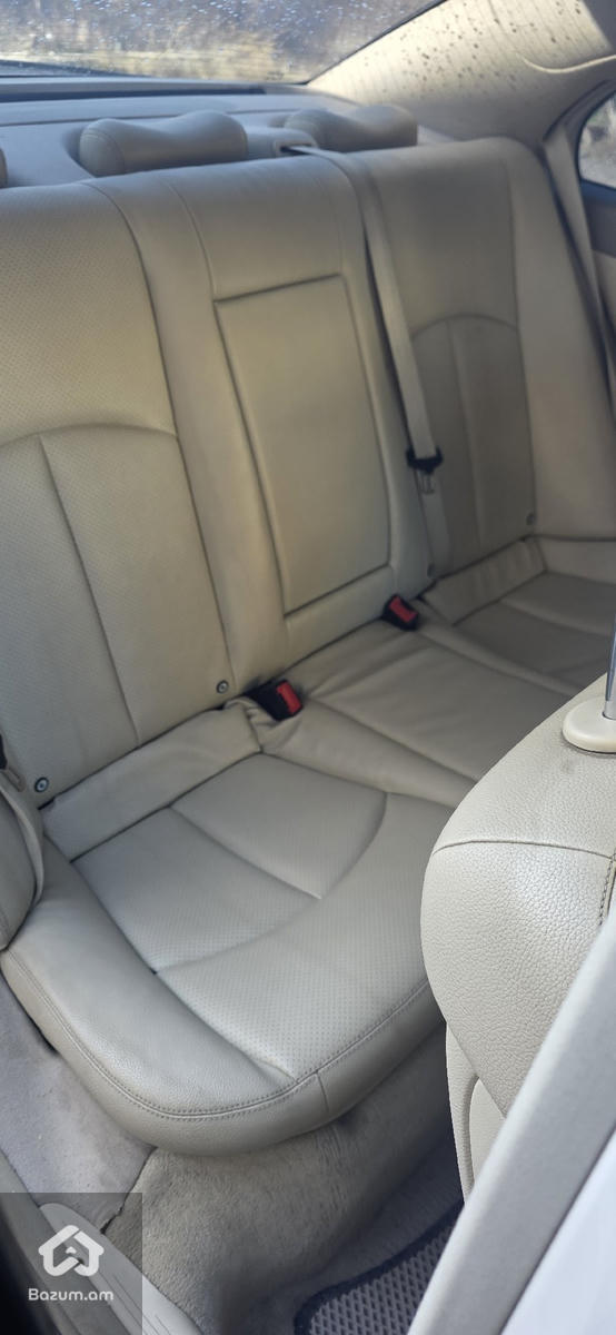 mercedes e320 - image 6