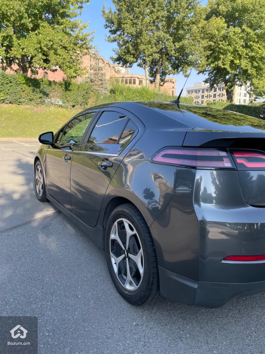 Chevrolet volt - image 3