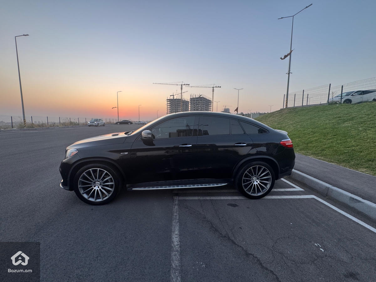 Mercedes-Benz GLE 43 AMG 2019 - image 10