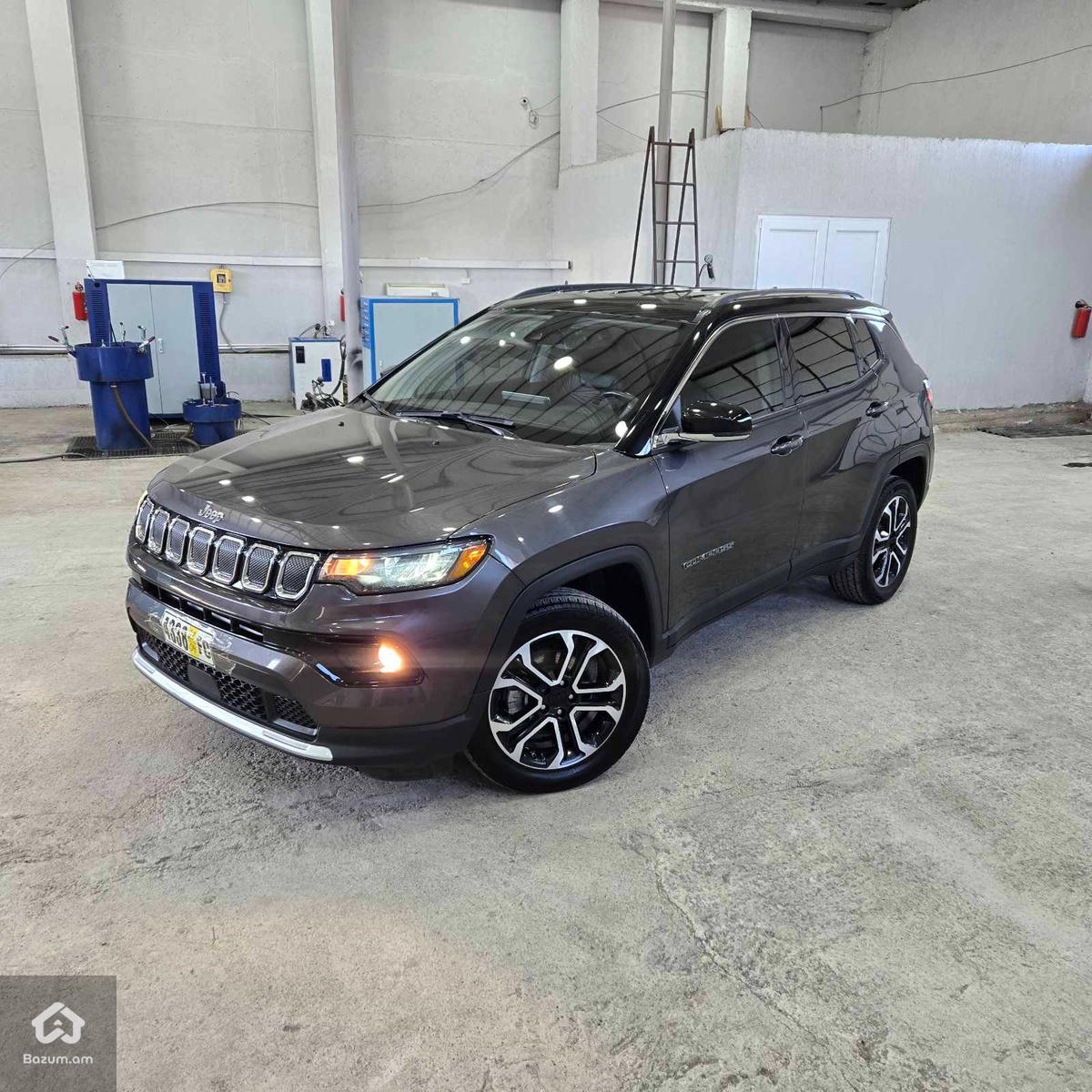 Jeep Compass - image 4